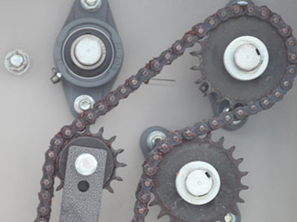 
		毛巾折叠机
	(图9)